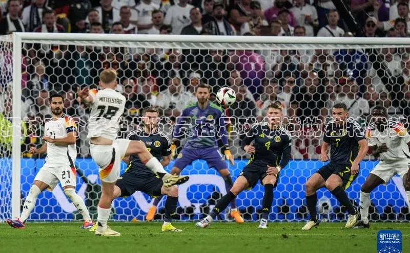 yy易游体育官网百度社团赞助平台探讨高个子中场球员在足球领域的独特优势